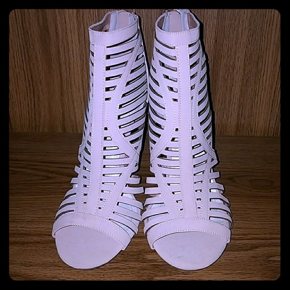 Tan Heels